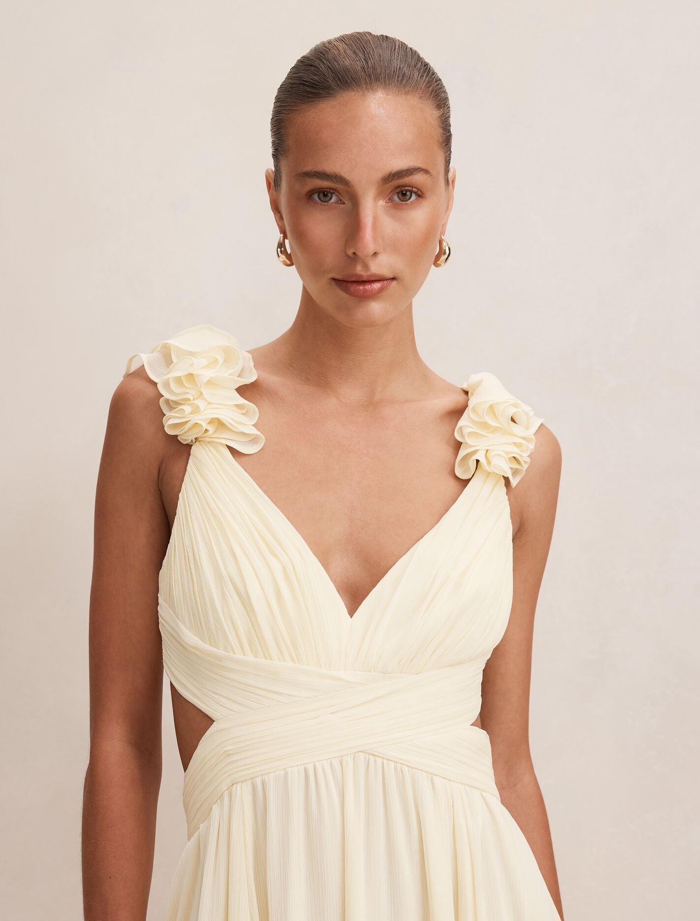 Selena Ruffle Shoulder Yellow – Ever New USA