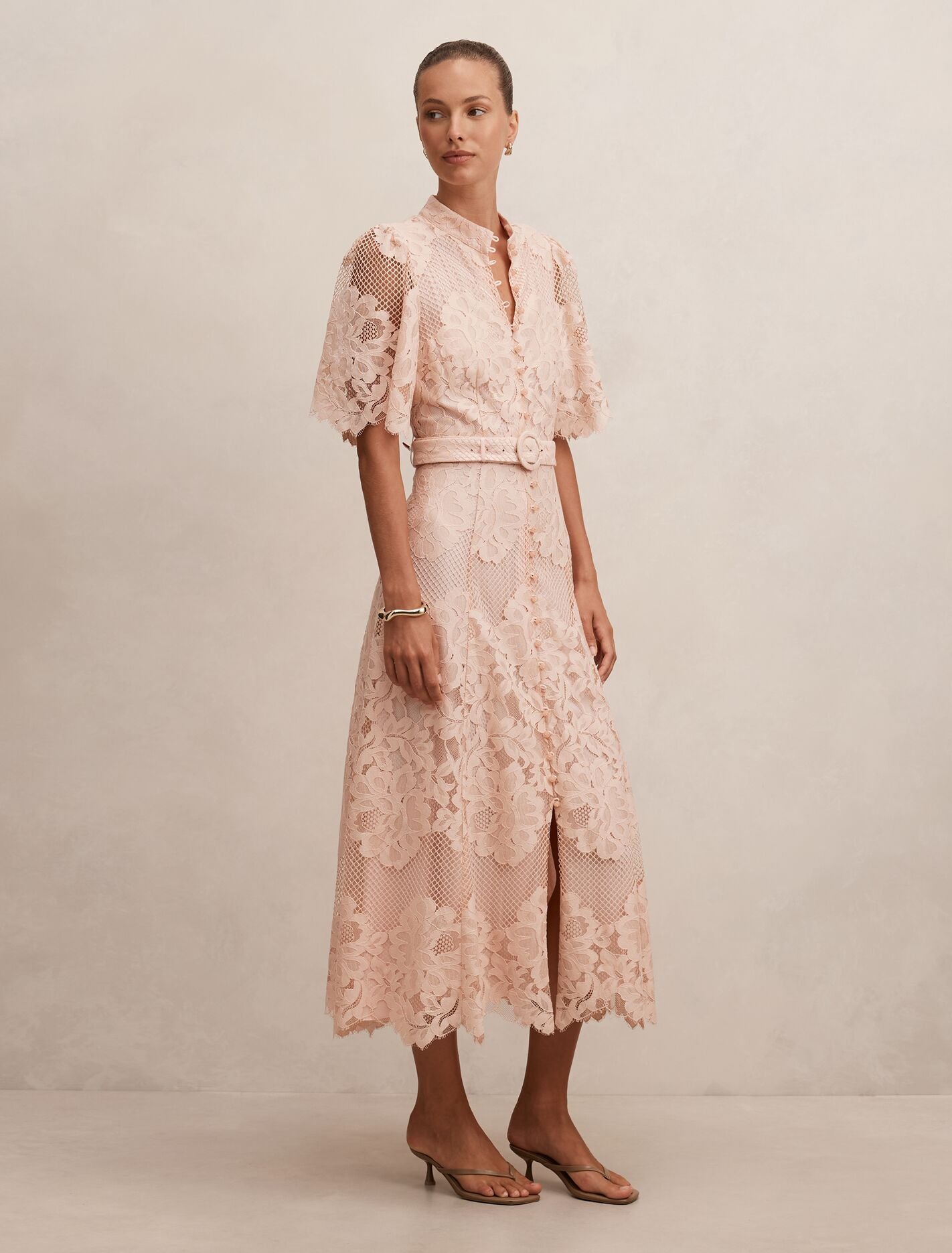 austen lace flutter sleeves midi dress austen lace flutter sleeves midi dress Garden Kisses Flutter Sleeve Midi Dress in White | Size: L