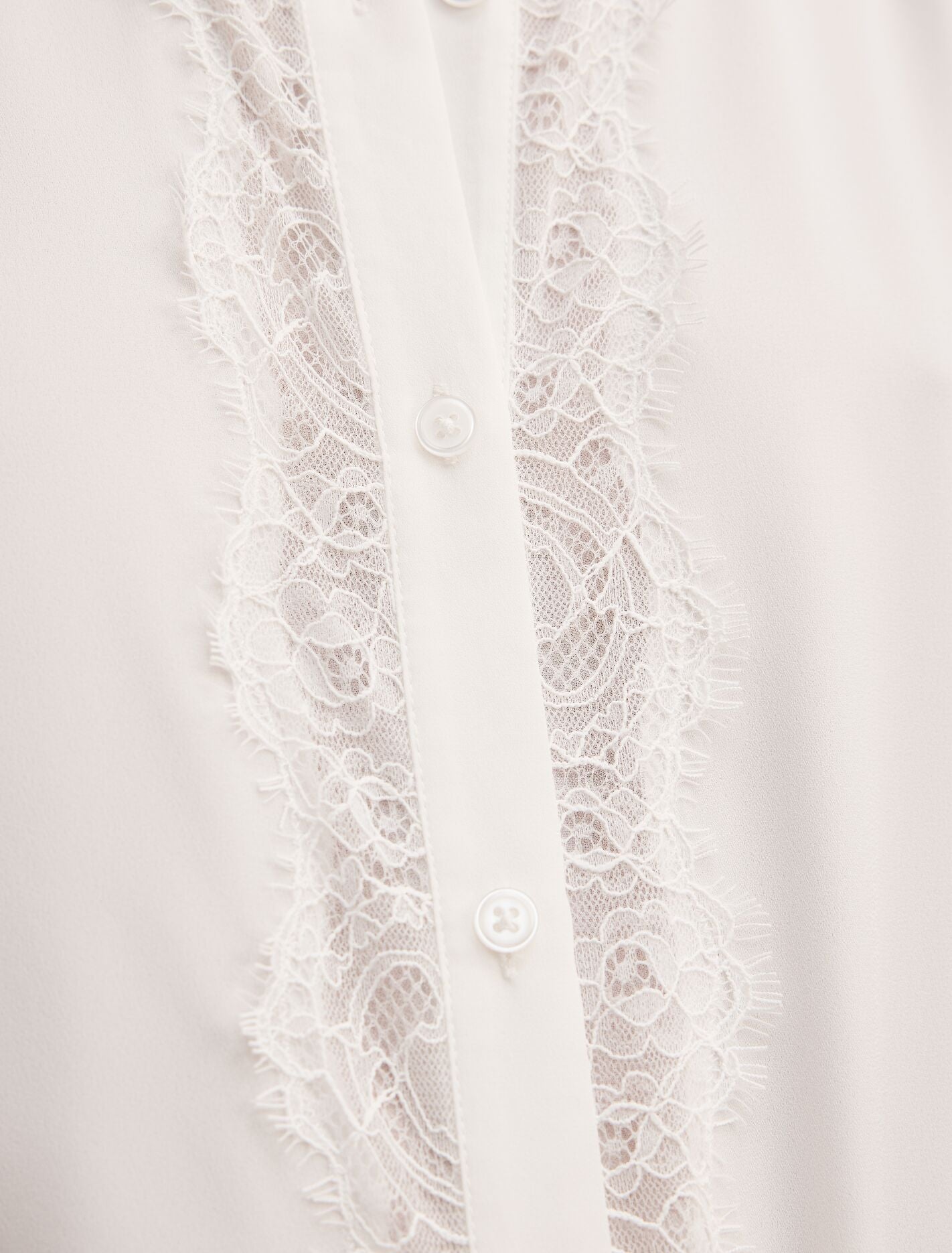 Tove Short Sleeve Lace Blouse