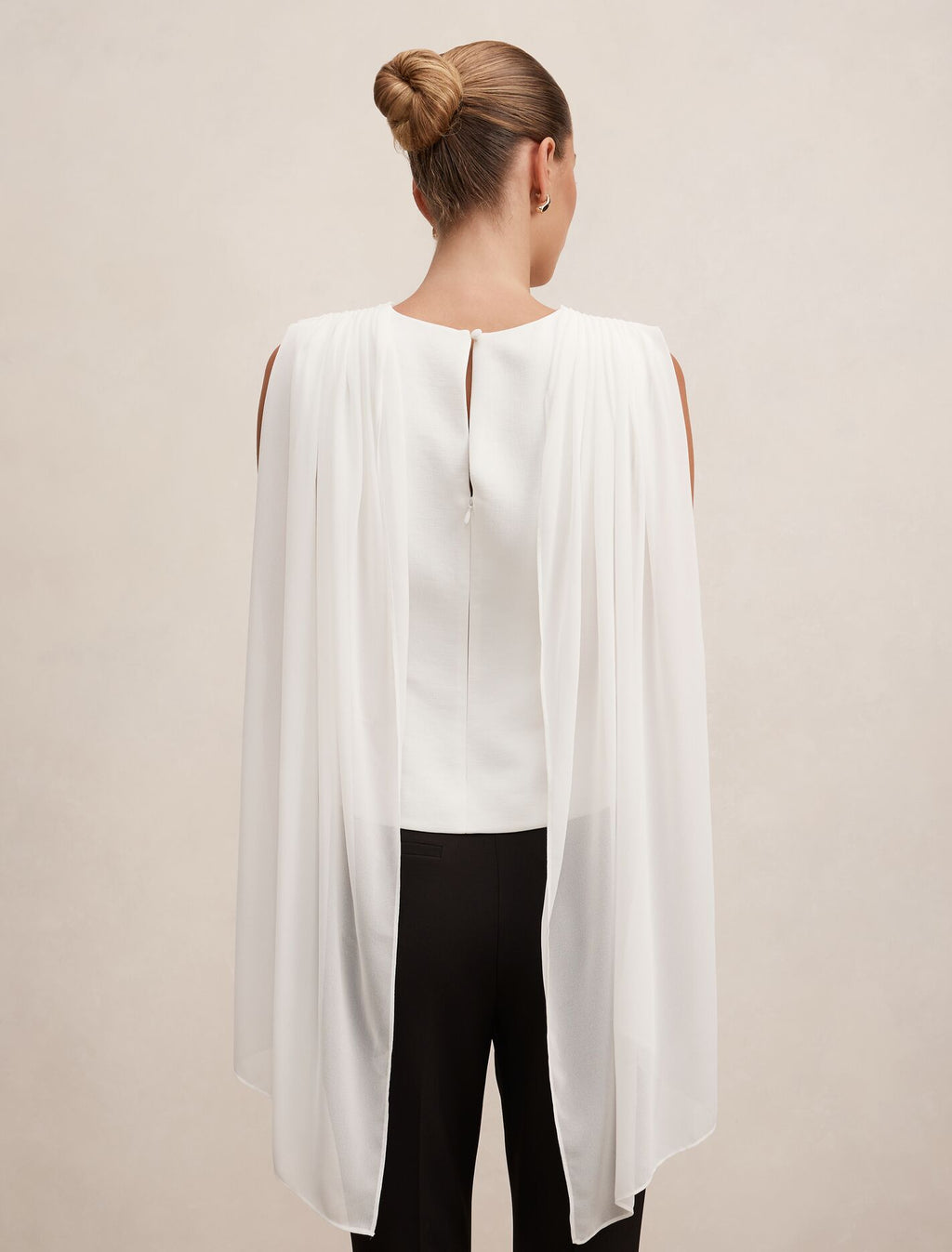 Dara Shawl Top