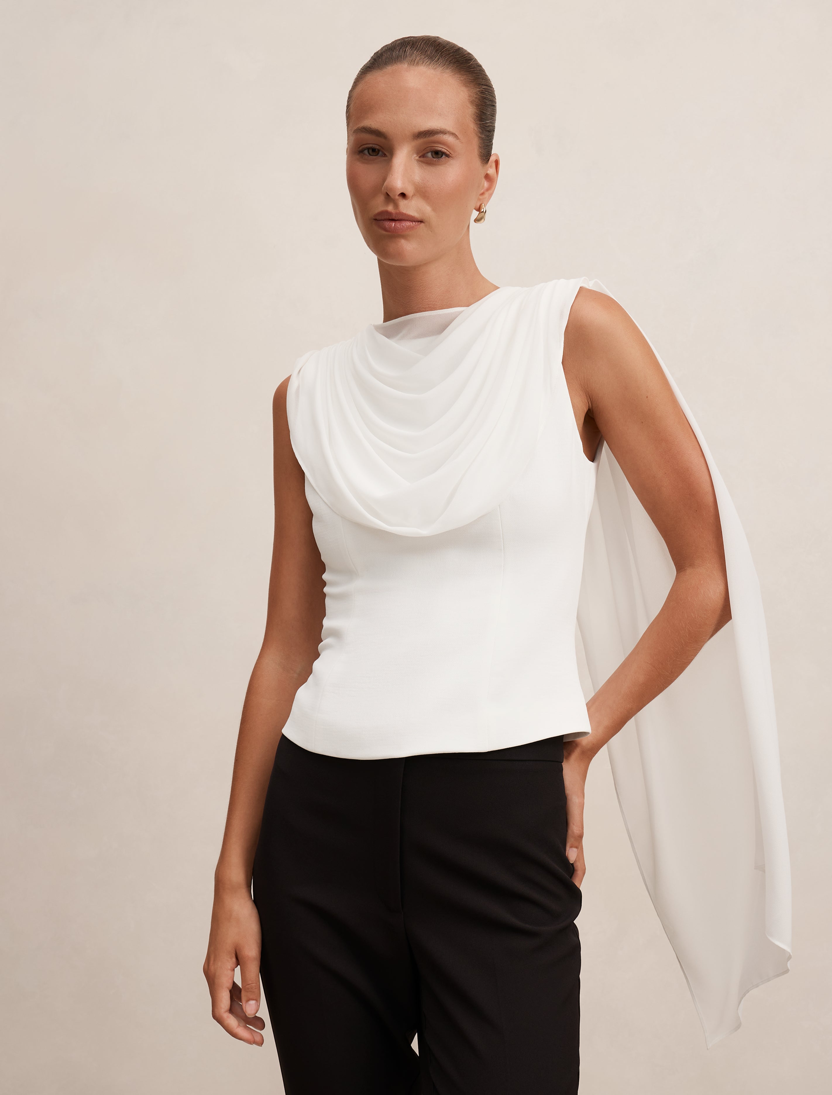 Dara Shawl Top