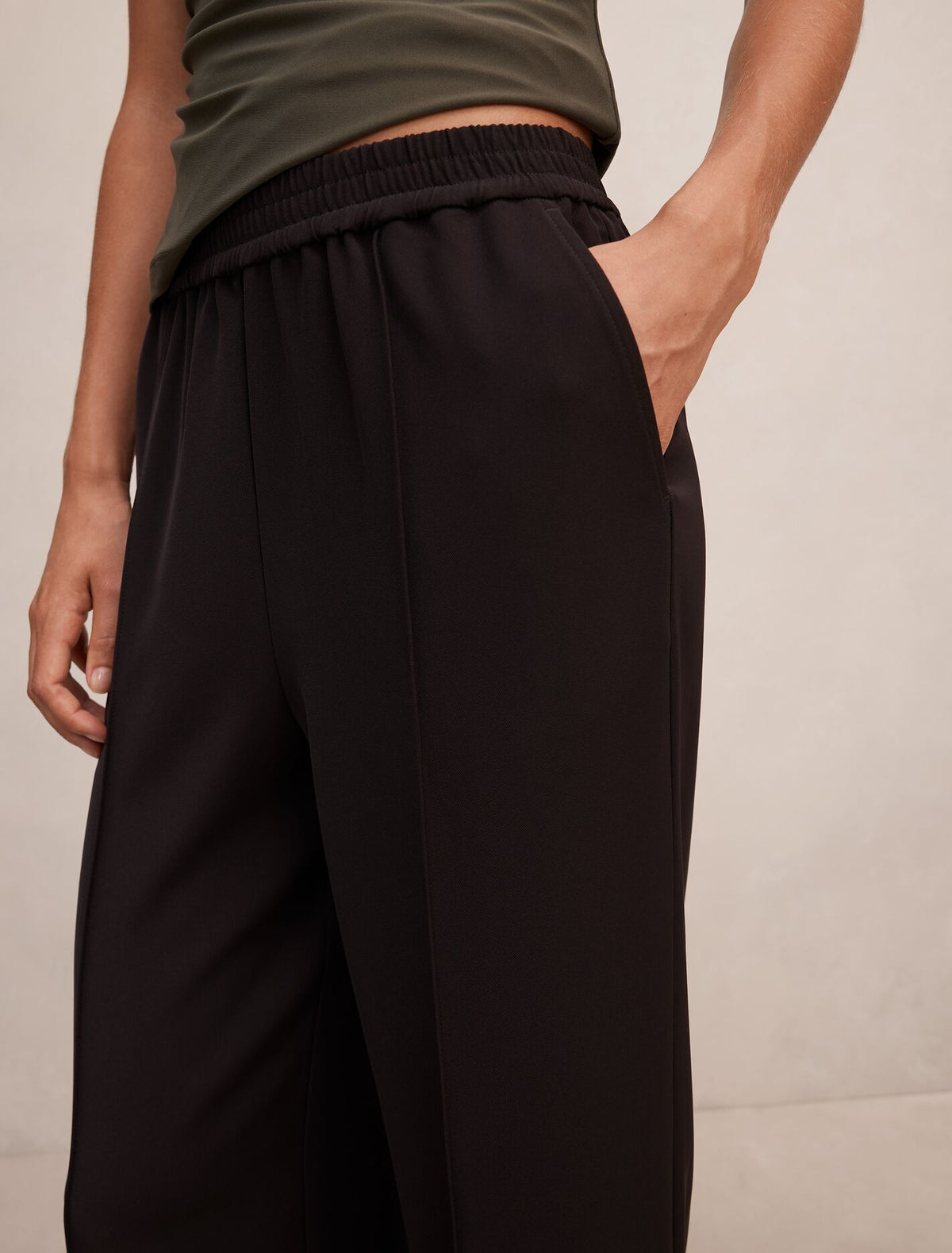 Alyssa Elastic Waist Pant