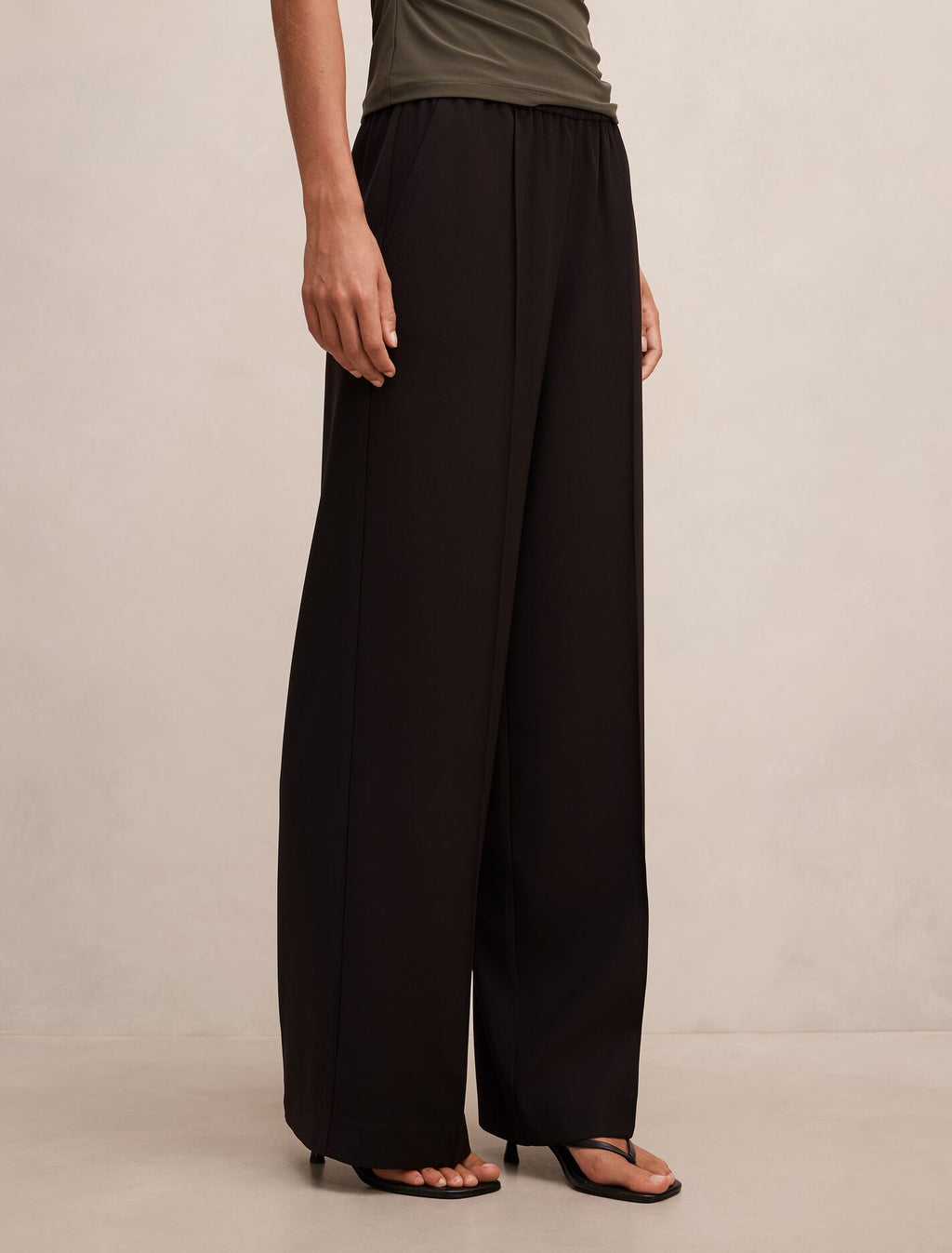 Alyssa Elastic Waist Pant