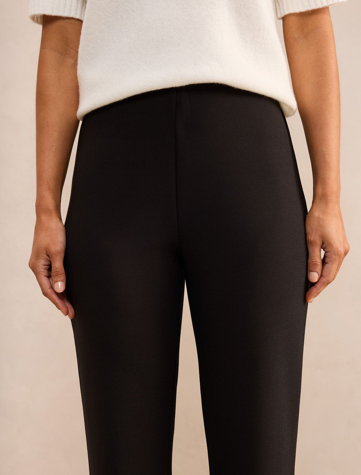 Maia Petite Flare Pant